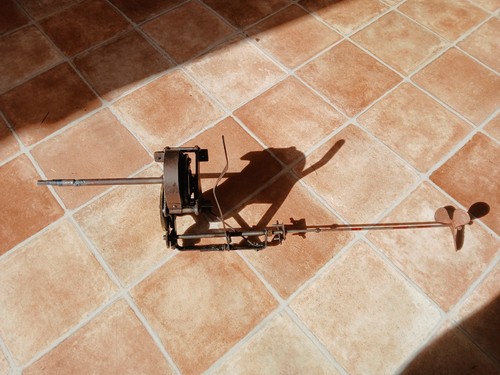 Clockwork model boat - clockwork,