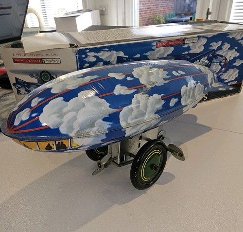 Schylling stealth zeppelin - stealth,