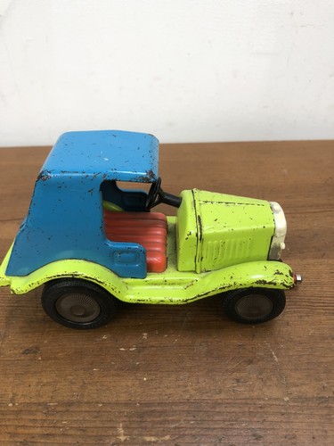 1970s bandai clockwork car tin - bandai,