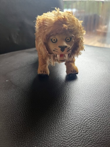 Vintage marx clockwork - vintage, lion