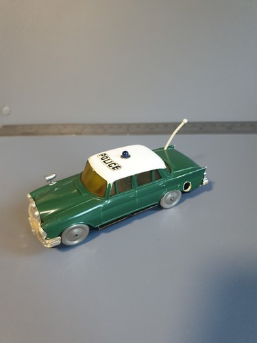 Schuco mirako mercedes benz - mirako,