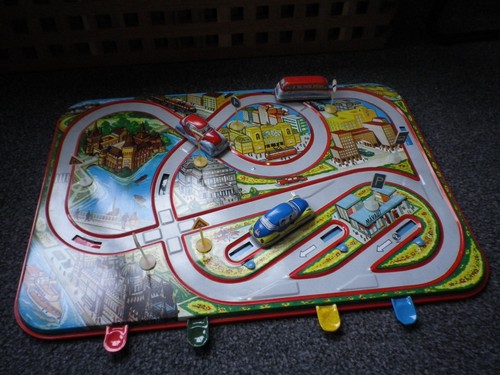 Vintage tin car - ,