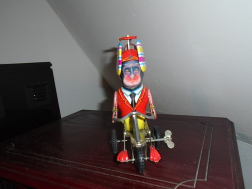 Vintage tinplate clockwork - tinplate,