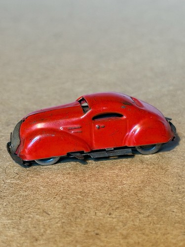 Triang minic clockwork red car - red,